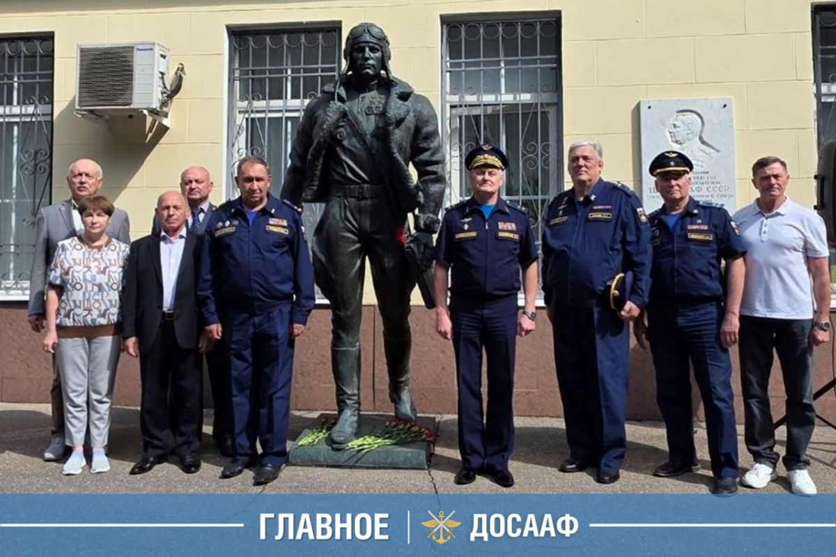 113 лет славы: помним подвиги и храним традиции ВВС России