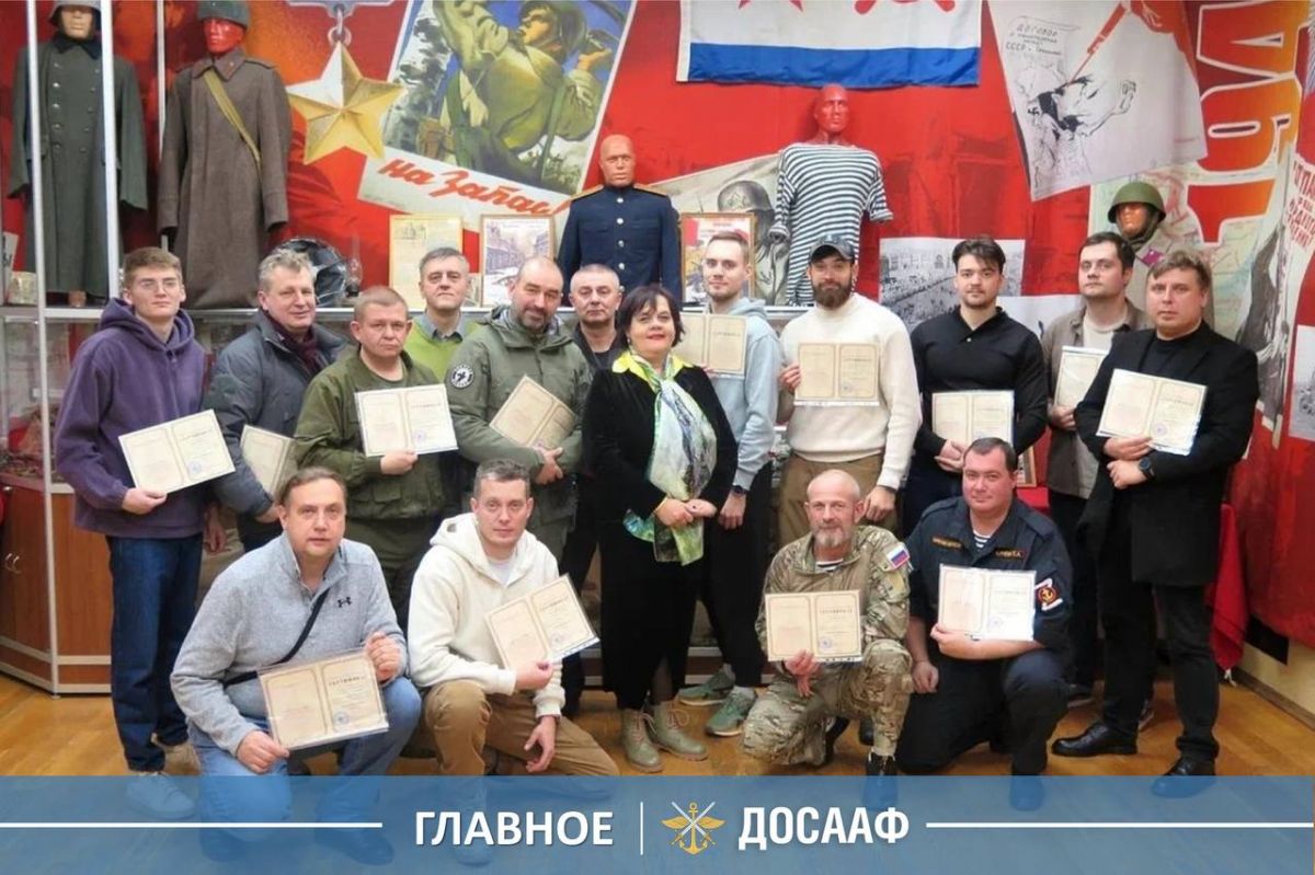 ДОСААФ России помогает обучить слушателей программы «Основы огневой подготовки» в Москве в центре «Вершина»