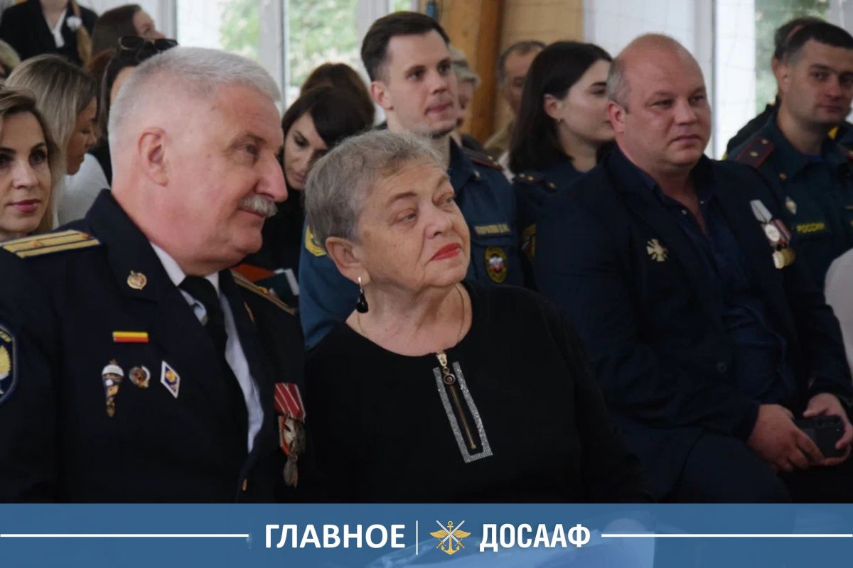 Герои живут в памяти: ДОСААФ России почтил подвиг Алексея Катериничева