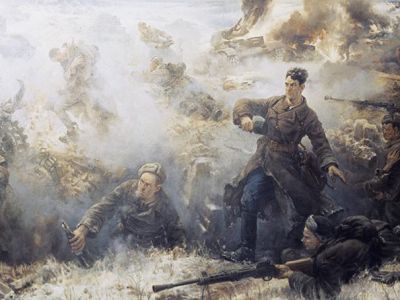 Подвиг героев-панфиловцев в годы Великой Отечественной войны. При обороне Москвы от фашистских захватчиков в бою у разъезда Дубосеково совершили свой бессмертный подвиг 28 бойцов из дивизии генерала Панфилова, уничтожив около двух десятков немецких танков