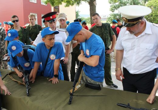 В Новороссийске завершилась первая смена лагеря «Будущий воин»