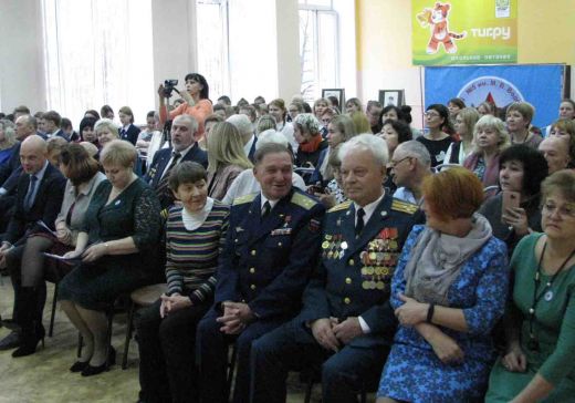В Липецке открыли бюст одного из первых Героев Советского Союза