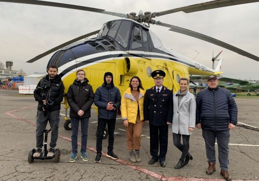 Уникальный вертолет ДОСААФ стал героем программы «Доброе утро» на Первом канале.