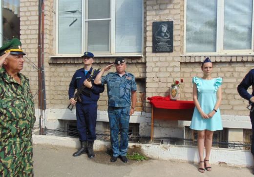 В Астраханском ДОСААФ открыты мемориальные доски летчикам-героям и музей истории организации