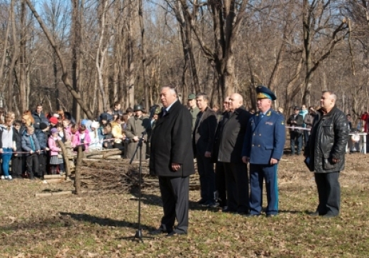 Молодые патриоты реконструировали бой за освобождение Краснодара от фашистов