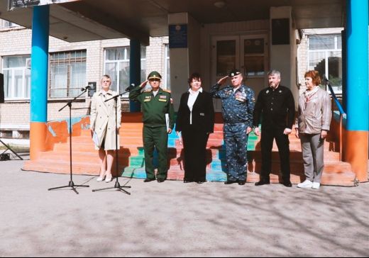В Астрахани появилась ещё одна мемориальная доска