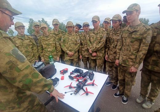 Школьники Башкирии изучают БПЛА