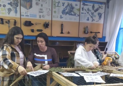 Плетут сети в Сергиевске…