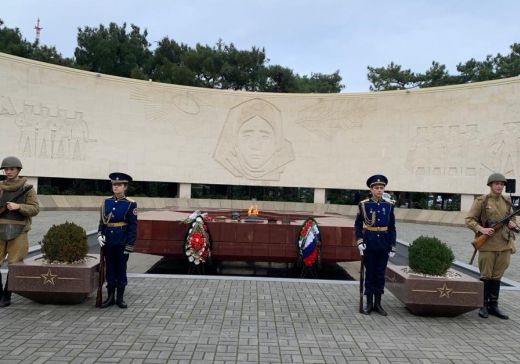 В Ялте почтили память Неизвестного солдата