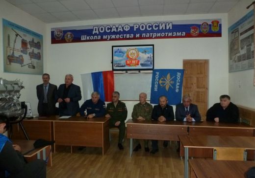 В автошколах Дагестана говорили об истории и сегодняшнем дне ДОСААФ