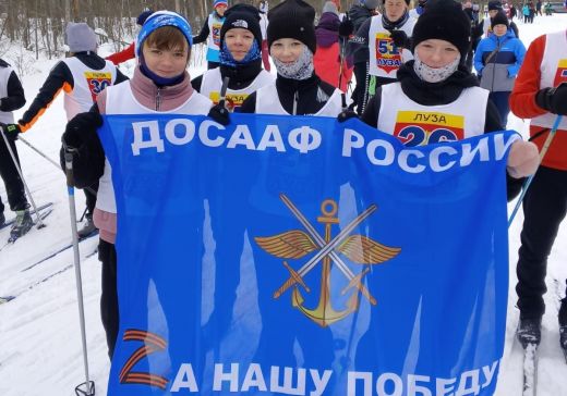 На лыжню в Лузе встали 130 участников