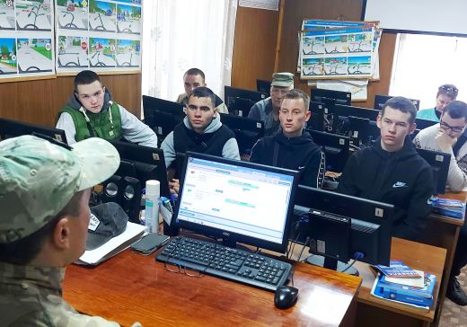 Досаафовцы встретились с ветераном боевых действий