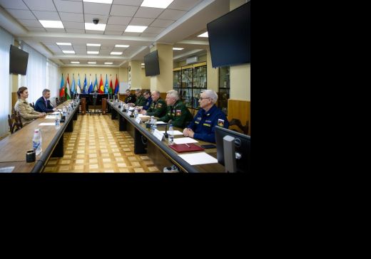 ДОСААФ обучит инвалидов СВО вождению на автомобилях  с ручным управлением.