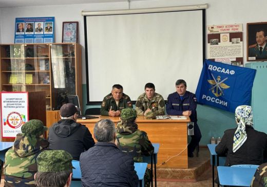 Курсантам  автошкол Дагестана есть, на кого равняться