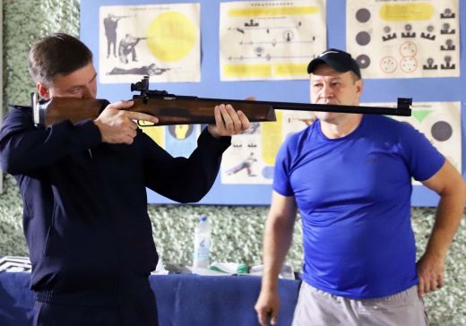 Руководители вышли на линию огня…