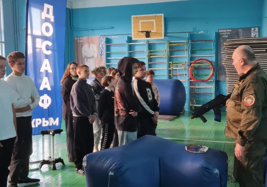 С «лазертагом» и девушки на «ты»