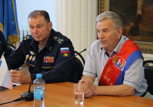 Не забывает ветеран дорогу в ДОСААФ
