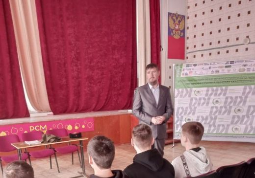 На встрече со студентами говорили не только о ДОСААФ…