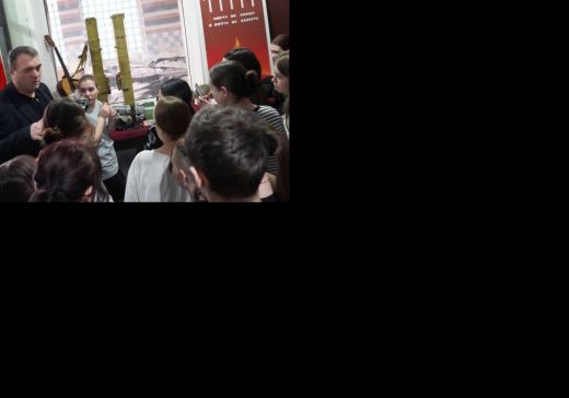 Пришли на полчаса, а задержались на два с половиной…