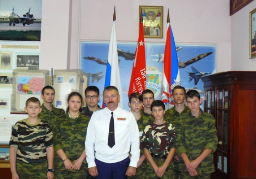 Ребята из «Сапсана» побывали в гостях у военных летчиков