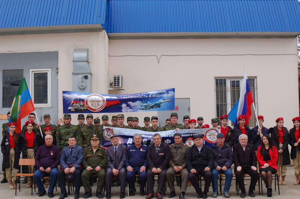 В Кизилюртовской автошколе ДОСААФ Дагестана отметили 93-ю годовщину оборонной организации