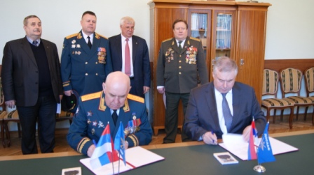 ДОСААФ России и МАИ заключили соглашение о сотрудничестве и отметили День Победы