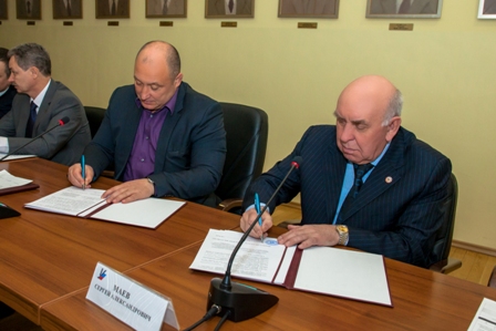 РГУФКСМиТ и ДОСААФ России заключили соглашение о сотрудничестве