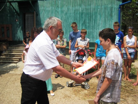 Праздник для ребят Севастопольского детского дома