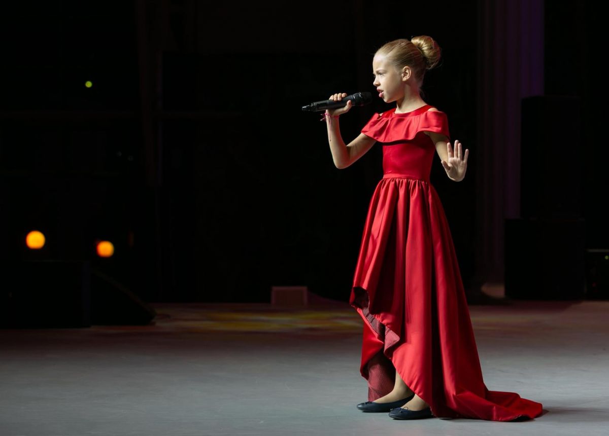 «Юные Александровцы» определили победителей конкурса военно-патриотической песни