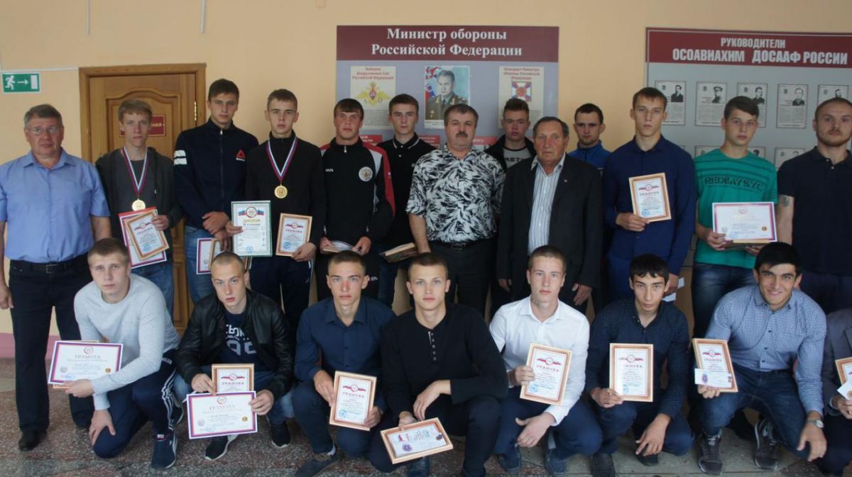 В Томске отметили призеров Армейских международных игр
