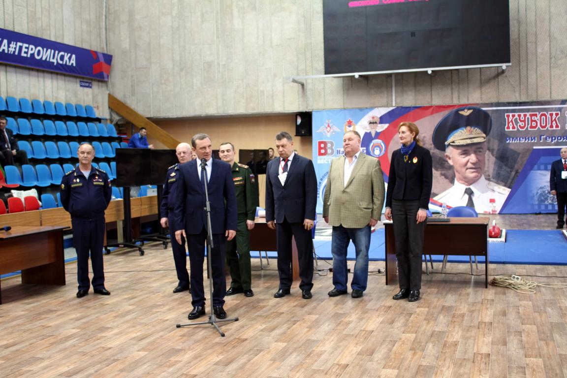 В Москве стартовал розыгрыш кубка Вооружённых сил по гиревому спорту имени В.А. Востротина