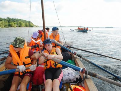 Юные моряки из Саратова приурочили речной поход к Дню Военно-Морского Флота