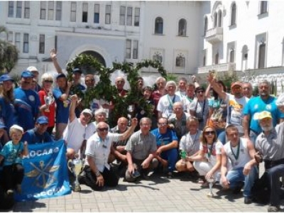 Ветераны отечественного парашютизма и молодые спортсмены собрались в Абхазии