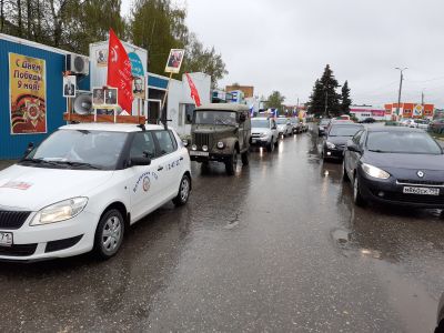 Досаафовцы Венёва провели автопарад в честь 75-летия Победы