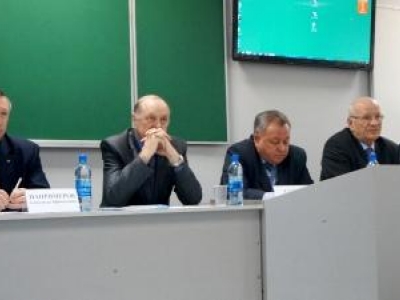Губернатор Оренбуржья посетил региональное отделение ДОСААФ