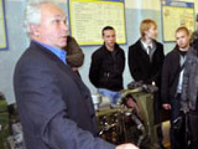 Будущие воины Урала побывали в школах ДОСААФ