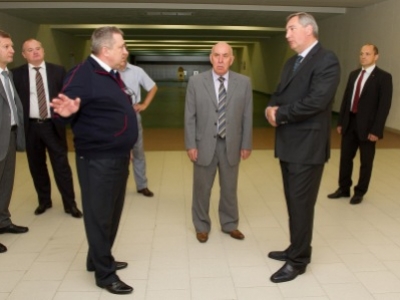 Вице-премьер правительства побывал в Московском стрелково-спортивном клубе ДОСААФ
