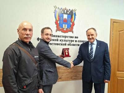 Служение делу и людям. Гордимся нашими наставниками