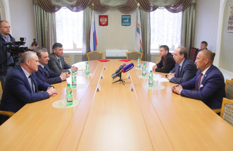 Руководители ДОСААФ России и Еврейской автономной области подписали соглашение о сотрудничестве