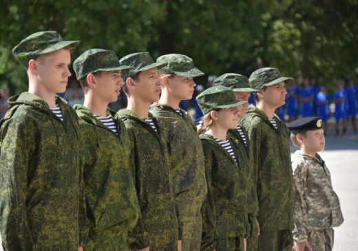 Стрелковые состязания юнармейцев прошли в нахимовском училище Севастополя