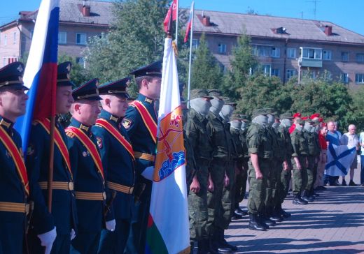 В Кирове роте добровольцев «Вятка» вручено знамя