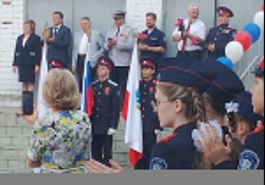 Саратовские досаафовцы поздравили школьников в Днем знаний
