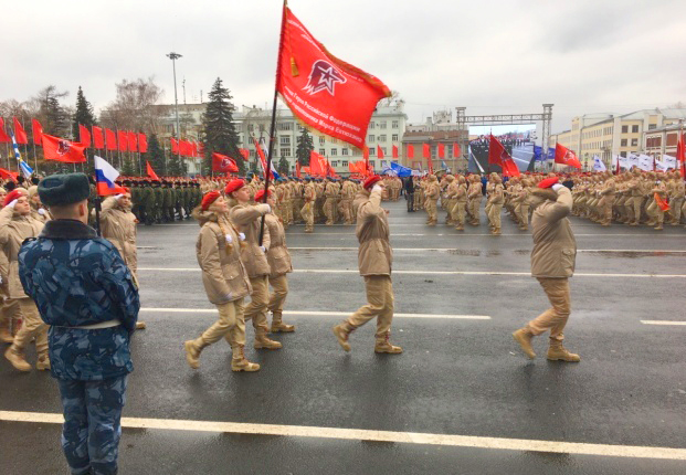 Самарские юнармейцы участвовали в параде Памяти