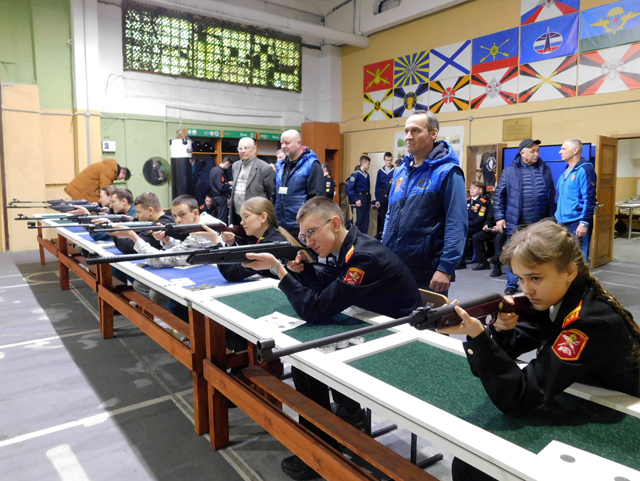 В Калининграде стартовали состязания на звание «Юный Ворошиловский стрелок»