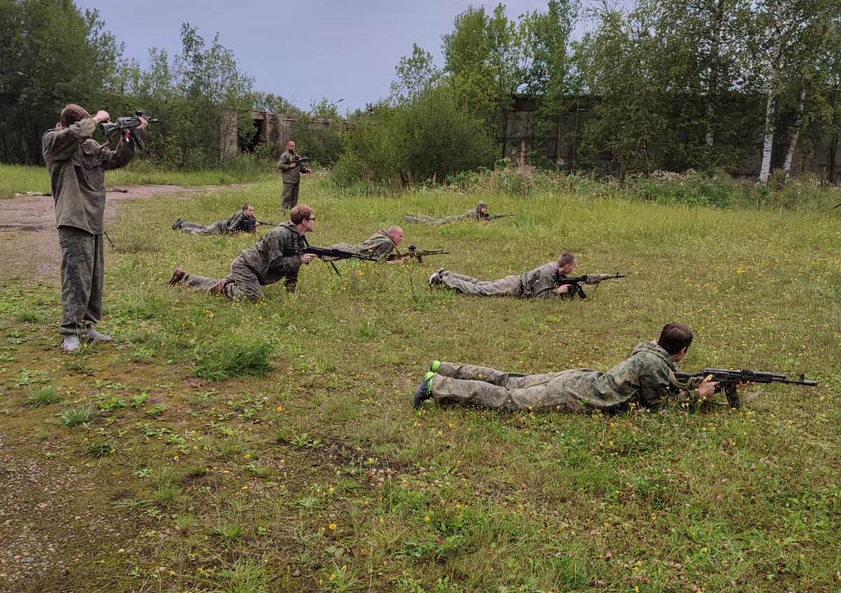 Курс молодого бойца под Великим Новгородом