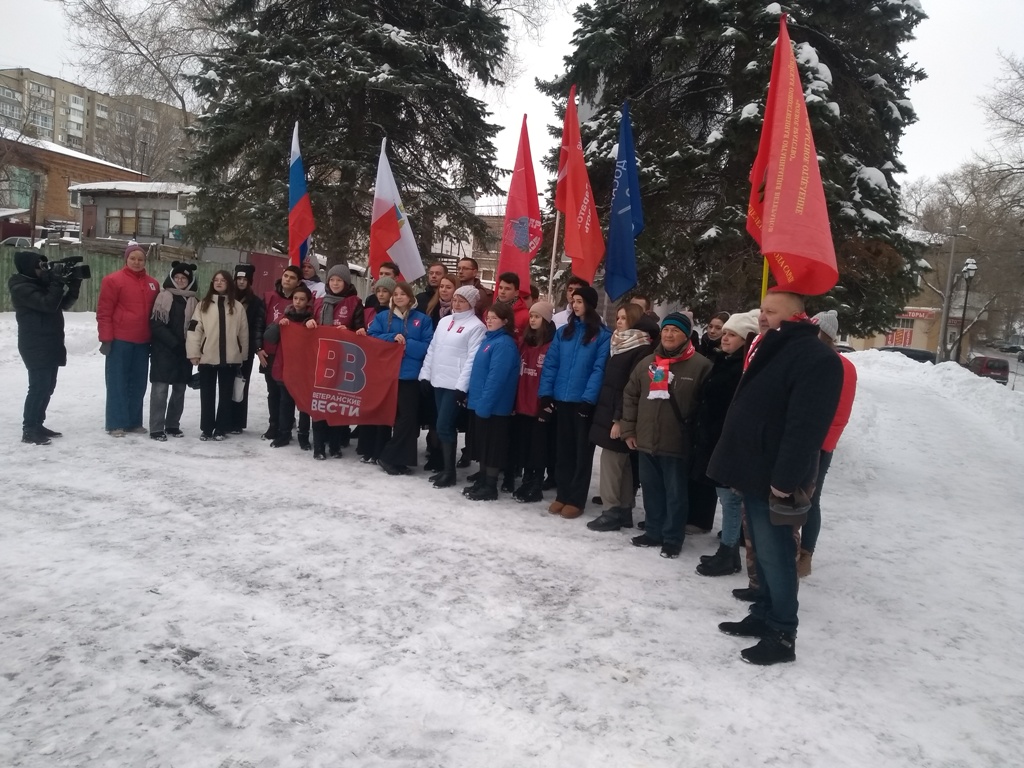 Саратовские досаафовцы участвовали в митинге памяти героев-молодогвардейцев Краснодона