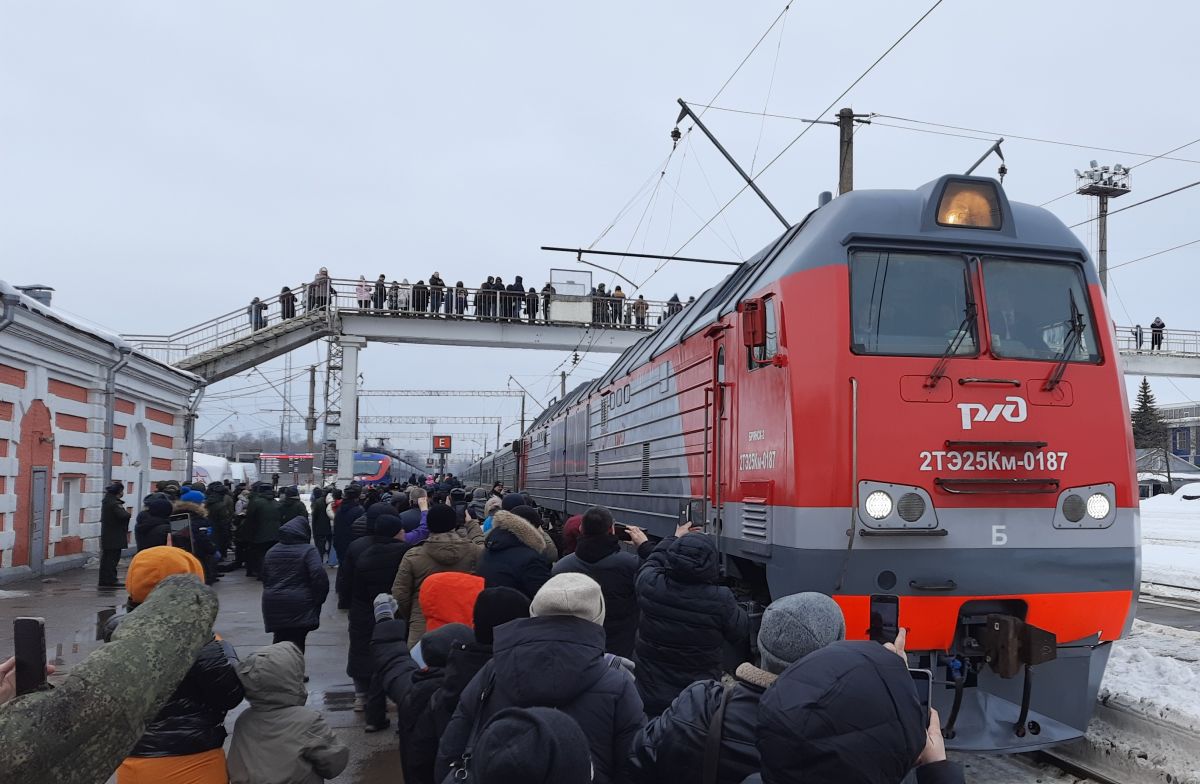 Эшелон «Сила в правде» отправился в путь