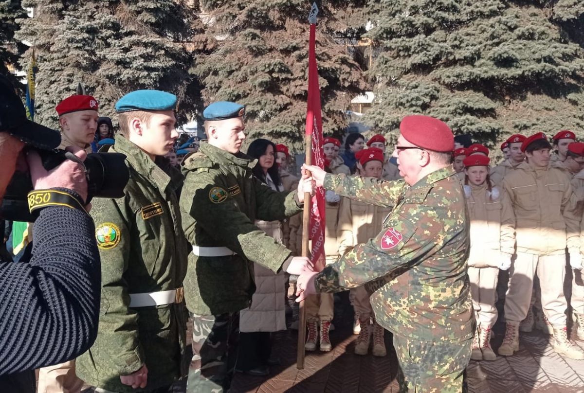 Клуб «Десантник» стал именным