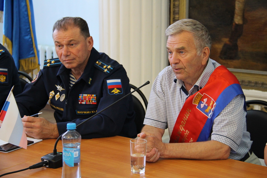 Не забывает ветеран дорогу в ДОСААФ