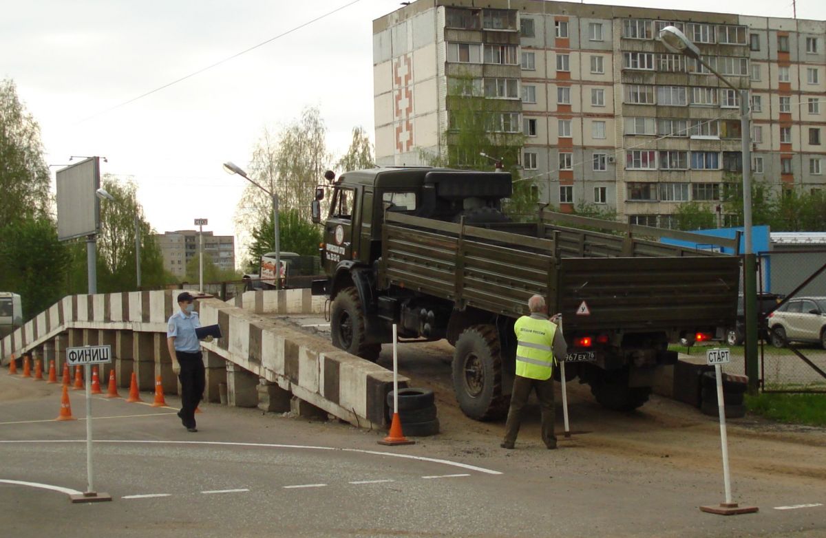 Кировские парни пойдут в армию специалистами